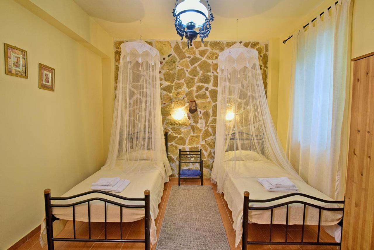 Olive Farm Agia Marina Exterior foto
